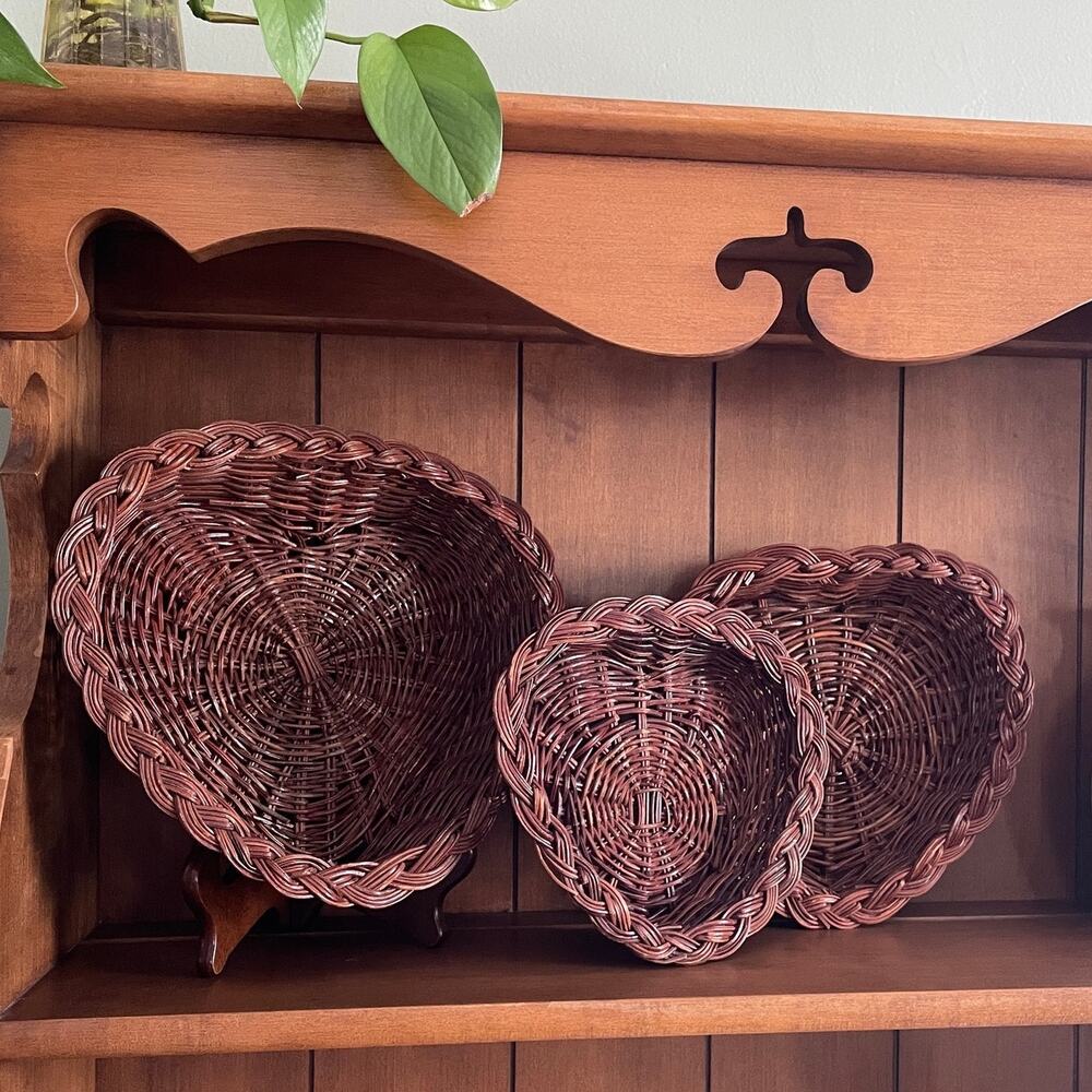 Vintage Set of 3 Nesting Wicker Heart Baskets | Cottagecore Farmhouse